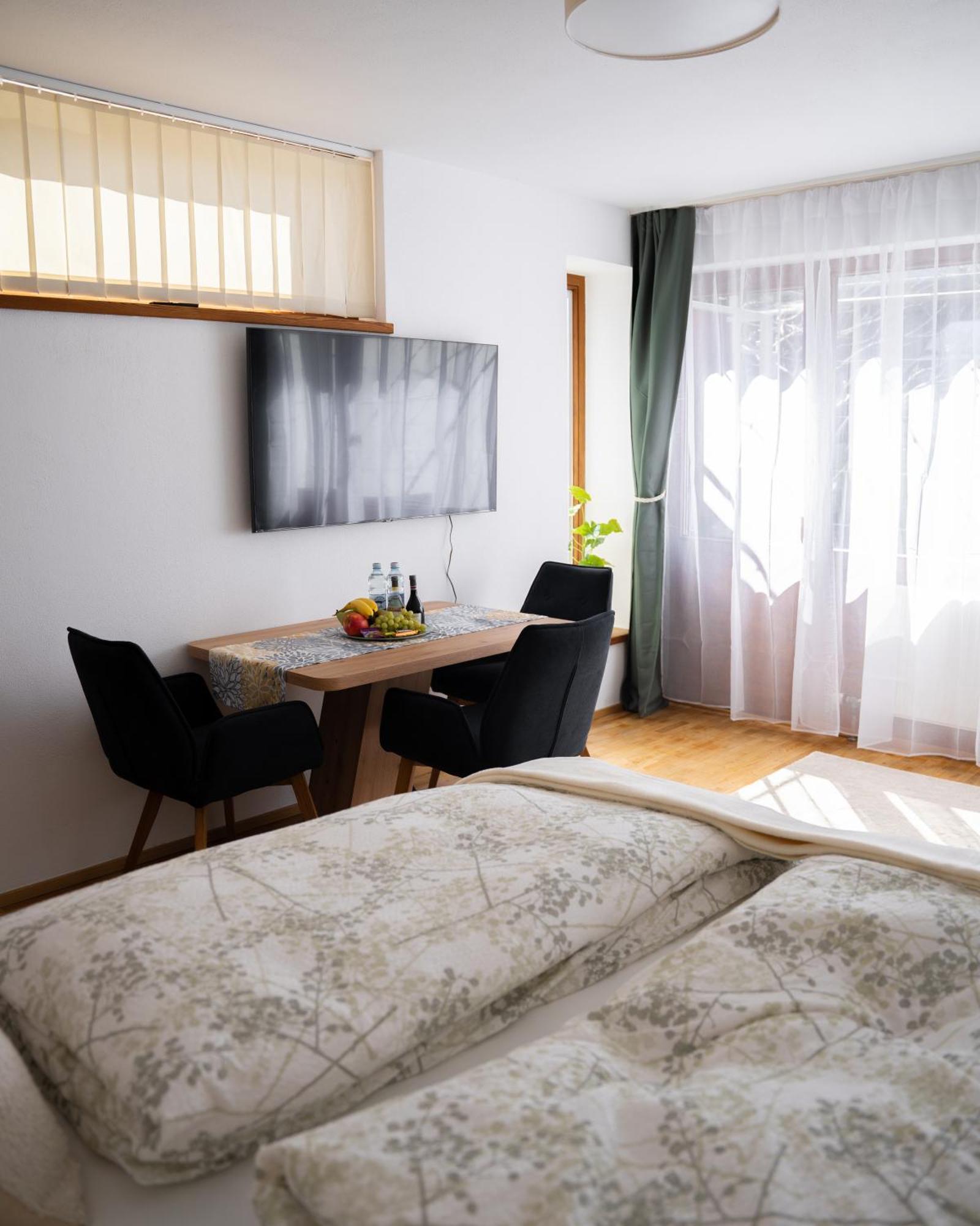 Eva Apartments - Bergisel Инсбрук Экстерьер фото
