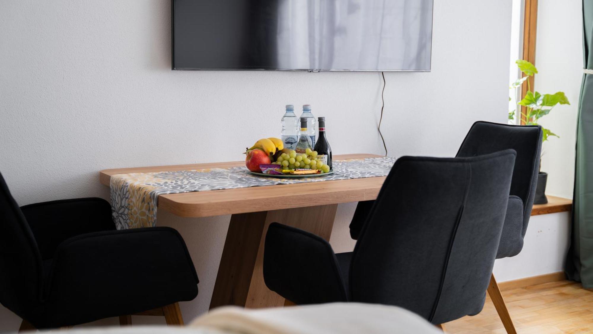 Eva Apartments - Bergisel Инсбрук Экстерьер фото